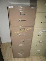 Metal file Cabinet, 4 Drawer Legal.