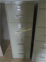 Metal file Cabinet, 4 Drawer Legal.