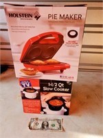 slow cooker and pie maker