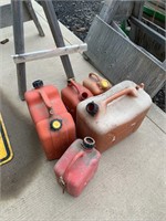 2 LARGE & 3 MEDIUM SIZE GAS CANS