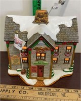 Lefton China Colonial Village 1996 Lighted
