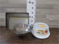 3 COOKIE SHEETS / CAKE CADDY & BOWL