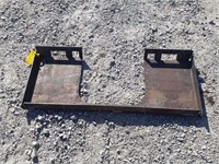 Weldable quick attach plates