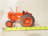 Case DC4 Die-Cast Metal Tractor