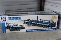Kinze Model 3600 Twin Line Planter Limited
