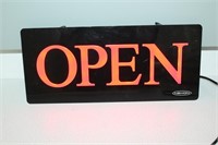 Lighted OPEN Sign, Works