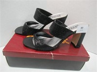 NEW Ladies Sandals Suprx - Size 8