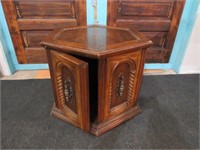 OCTAGON WOOD END TABLE