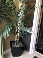 Faux Palm Tree in Pot 8'h
