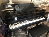 Yamaha Baby Grand Piano   461206