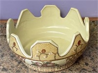 Decorative cahe bowl