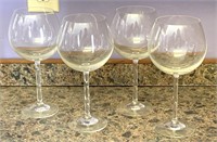 4 Crystal wine glasses with twisted stems
