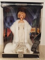 Hollywood Premiere Barbie Doll, "Oh That Stole"