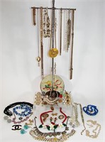 Vintage Costume Jewelry Lot  Brooch Necklace