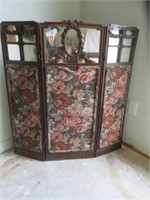 ANTIQUE CARVED FRENCH STYLE FIRE SCREEN