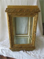FRENCH STYLE ORNATE GOLD GILT MIRRORED DISPLAY
