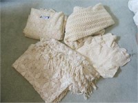 4PC VINTAGE CROCHETED AND LACE SPREADS