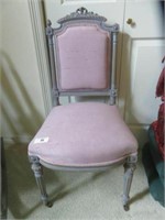 ANTIQUE CARVED FRENCH STYLE PARLOR CHAIR