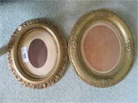 PAIR ANTIQUE CARVED OVAL PICTURE FRAMES