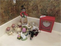 LOT OF EASTER AND CHRISTMAS DECOR
