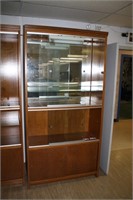display cabinet