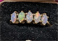 Ladies 14K Gold Opal Ring