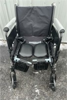 Drive Cruiser III Wheel Chair, New