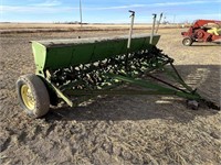 John Deere DR80 Drill