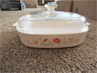 Corningware Dish w/Lid