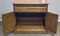 Sumter Cabinet Co. Oak Buffet, Fold Out