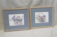 2 Framed Floral Prints 18x16"