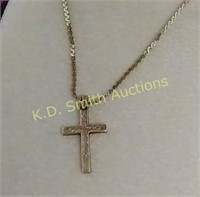 14KT Gold Cross & Necklace (2.3 grams)