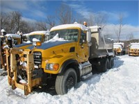 07 Mack CV713  Dump YW 6 cyl  Diesel; Plow; Did