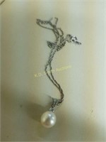 Sterling Silver Pearl w/Diamond Accent Necklace
