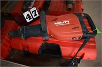 Hilti Model TE1500-AVT Hammer Drill w/Case