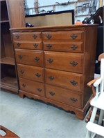 Chest of 8 drawers