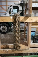 CHAIN WITH 2 GRAB HOOKS - APROX 15'