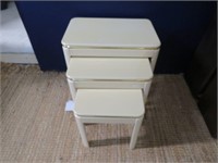 LAQUER FINISH NESTING TABLES