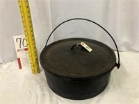 Cast Iron Bean Pot 16"