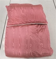 Pillow and Full-Size Comforter Set (3pcs)