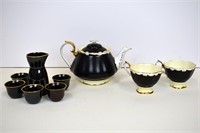 Royal Albert Porcelain Teapot & Teacups