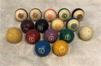 16 Vintage Billards Ball Set