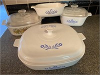4 Corning Ware Casserole Dishes, 3 with Lids