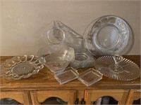 Selection of Glass/Crystal Serving Pieces.