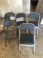5 Folding Chairs