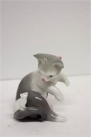 LLARDRO Cat Figurine
