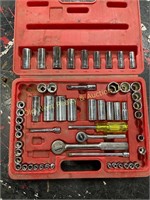 Challenger by Proto - 1/4 & 3/8 Drive Socket Set
