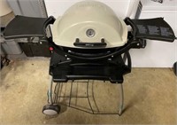Weber Tailgate Grill w/Stand