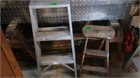 1 - 2' Wood Step Ladder, 1 - 3' Aluminum Step
