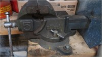 Allied 5" Bench Vise